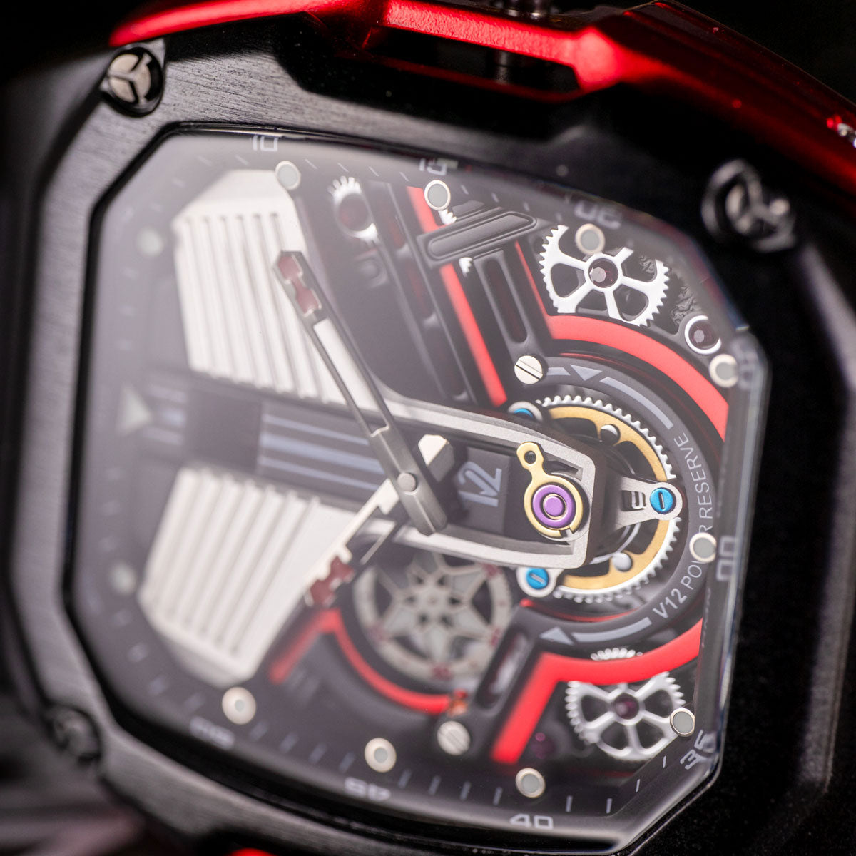 V12 AUTOMATIC WATCH