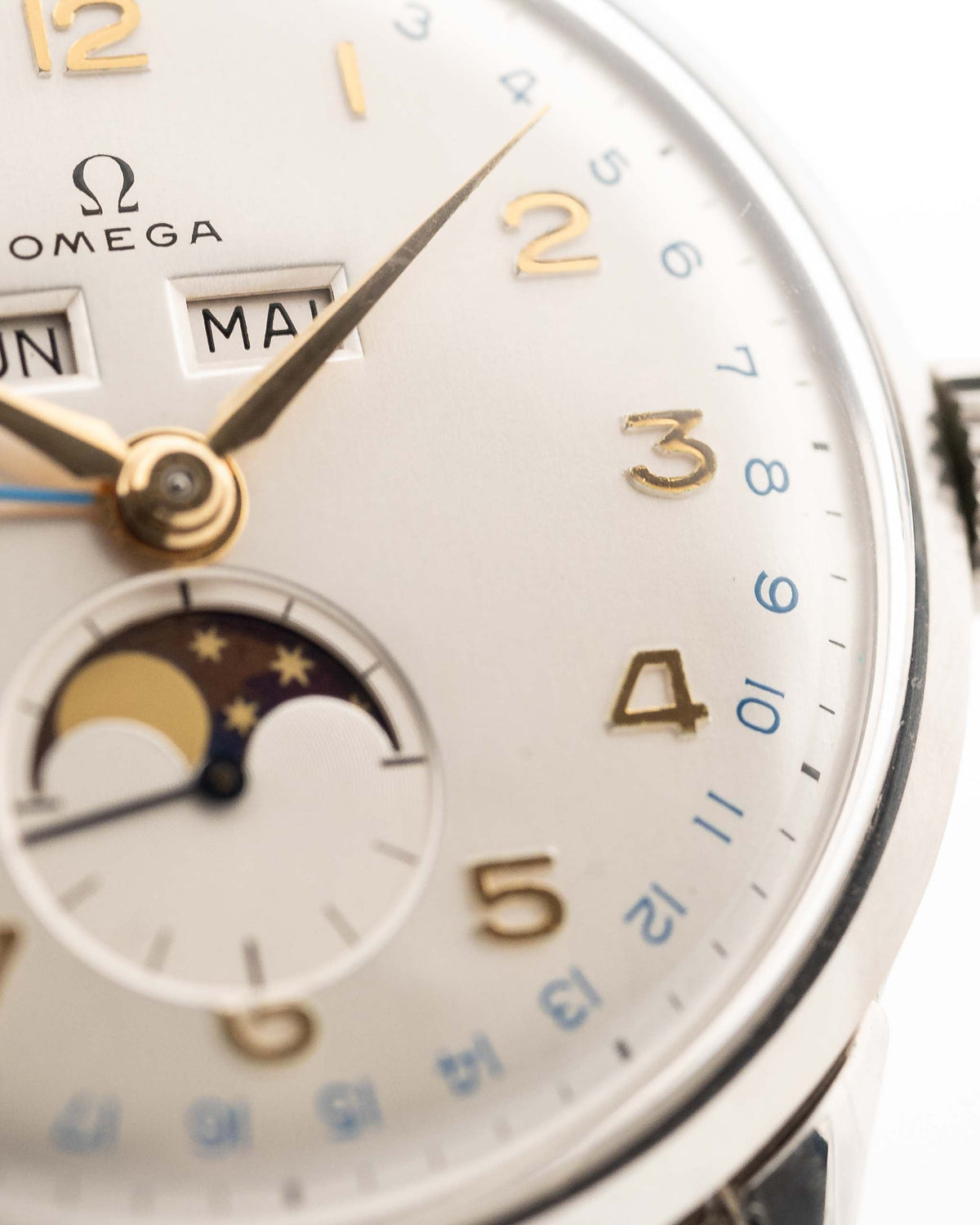 Omega 2486 Cosmic Moonphase 1940s