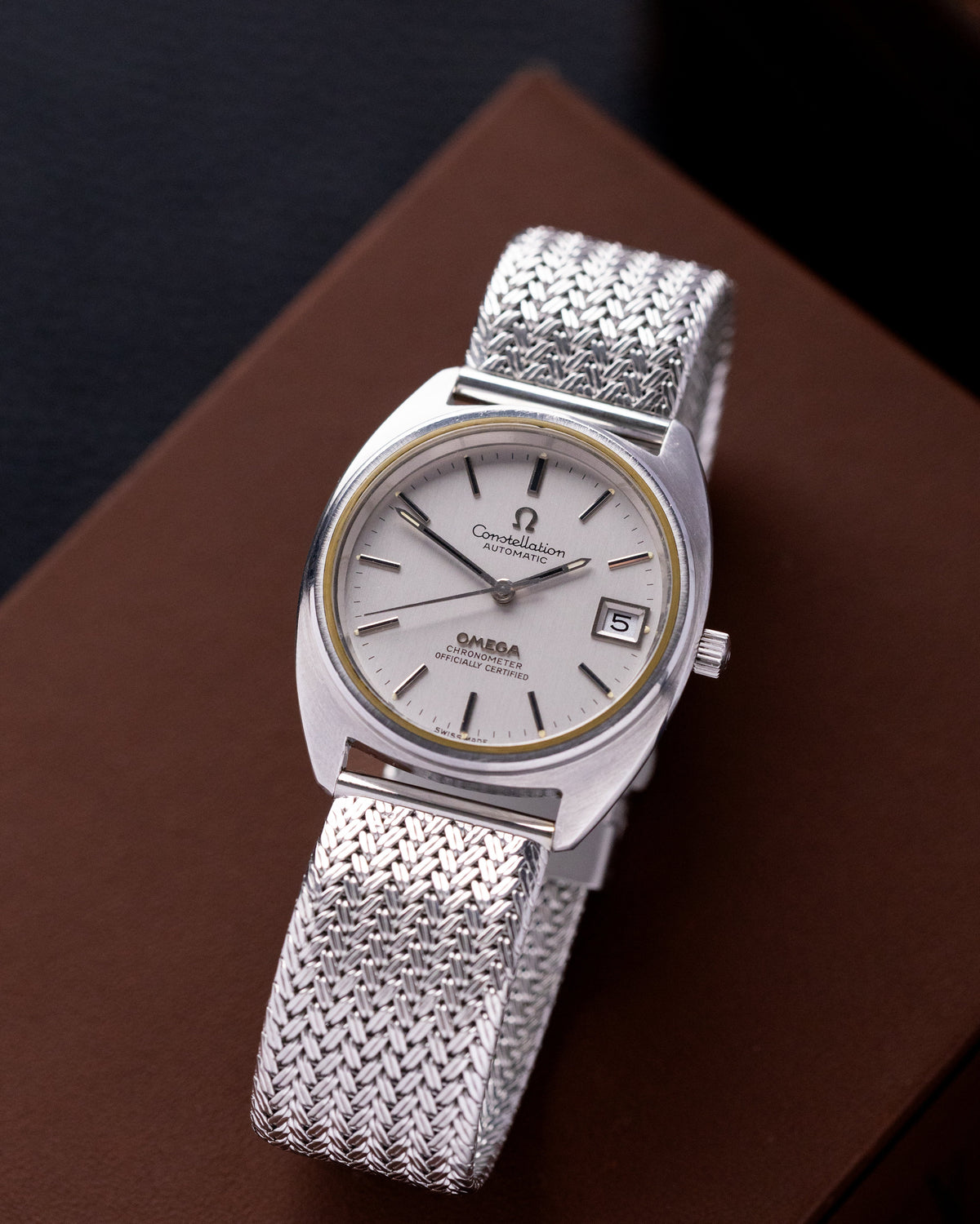 Vintage Omega Constellation Automatic Chronometer, C-shaped brushed case, Cal. 1011 from 1970's