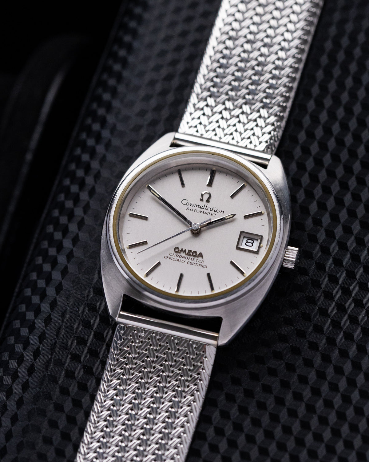 Vintage Omega Constellation Automatic Chronometer, C-shaped brushed case, Cal. 1011 from 1970's